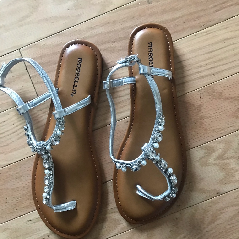 Sandals Pearls & Rhinestone Size 11 NEW